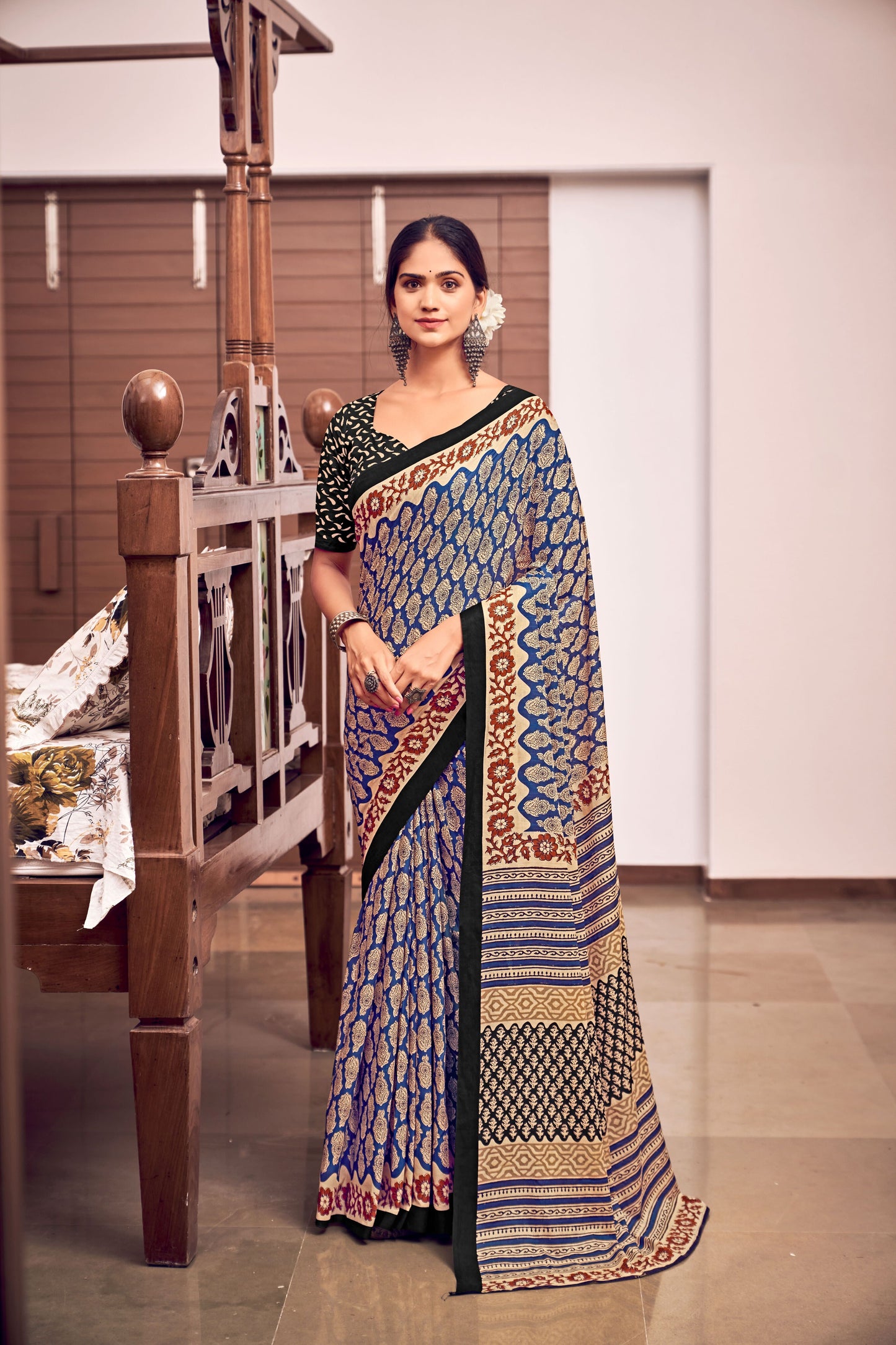 Handicraft Ladies Ikat Pure soft Cotton Sari With Blouse Piece (LKH)