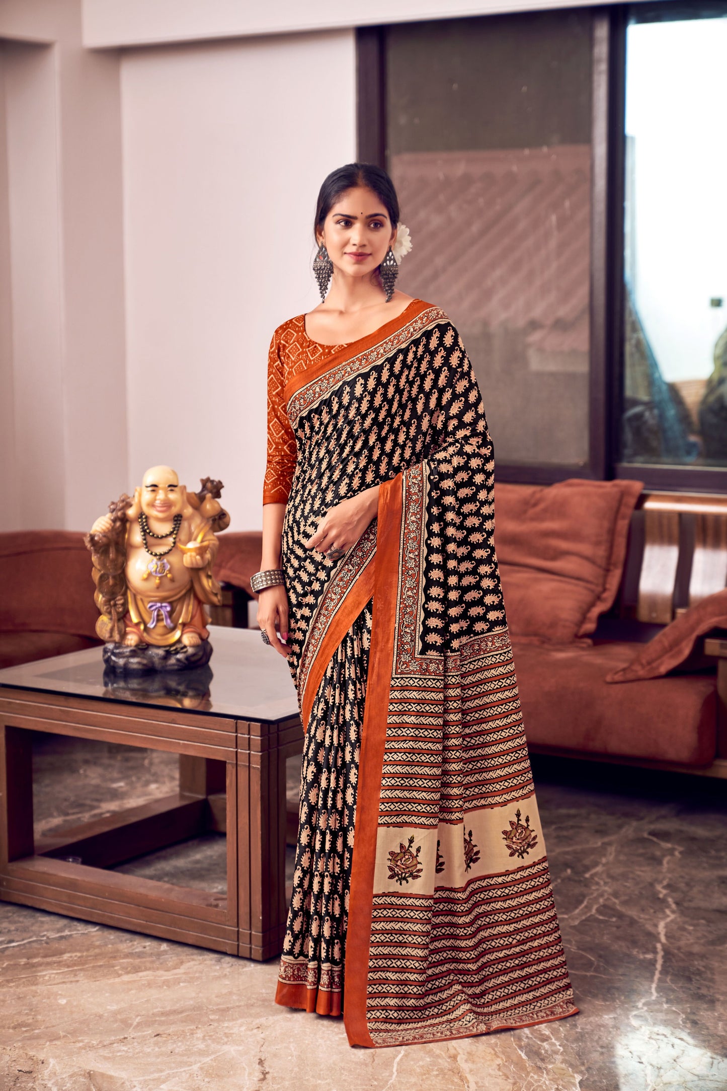 Handicraft Ladies Ikat Pure soft Cotton Sari With Blouse Piece