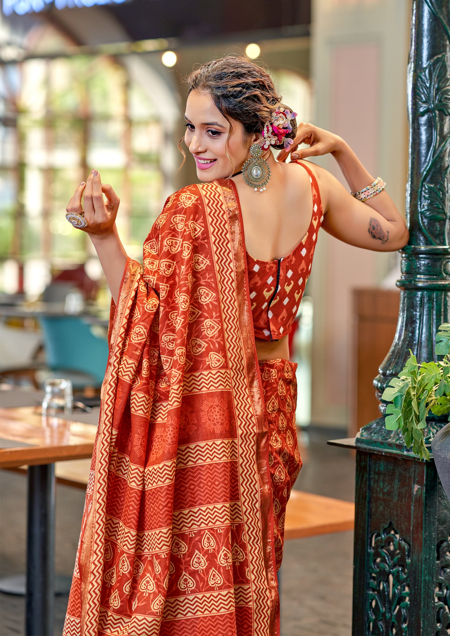 Beautifu Zari Border Bagru Ikat Hand Print Cotton mulmul sarees with blouse Piece