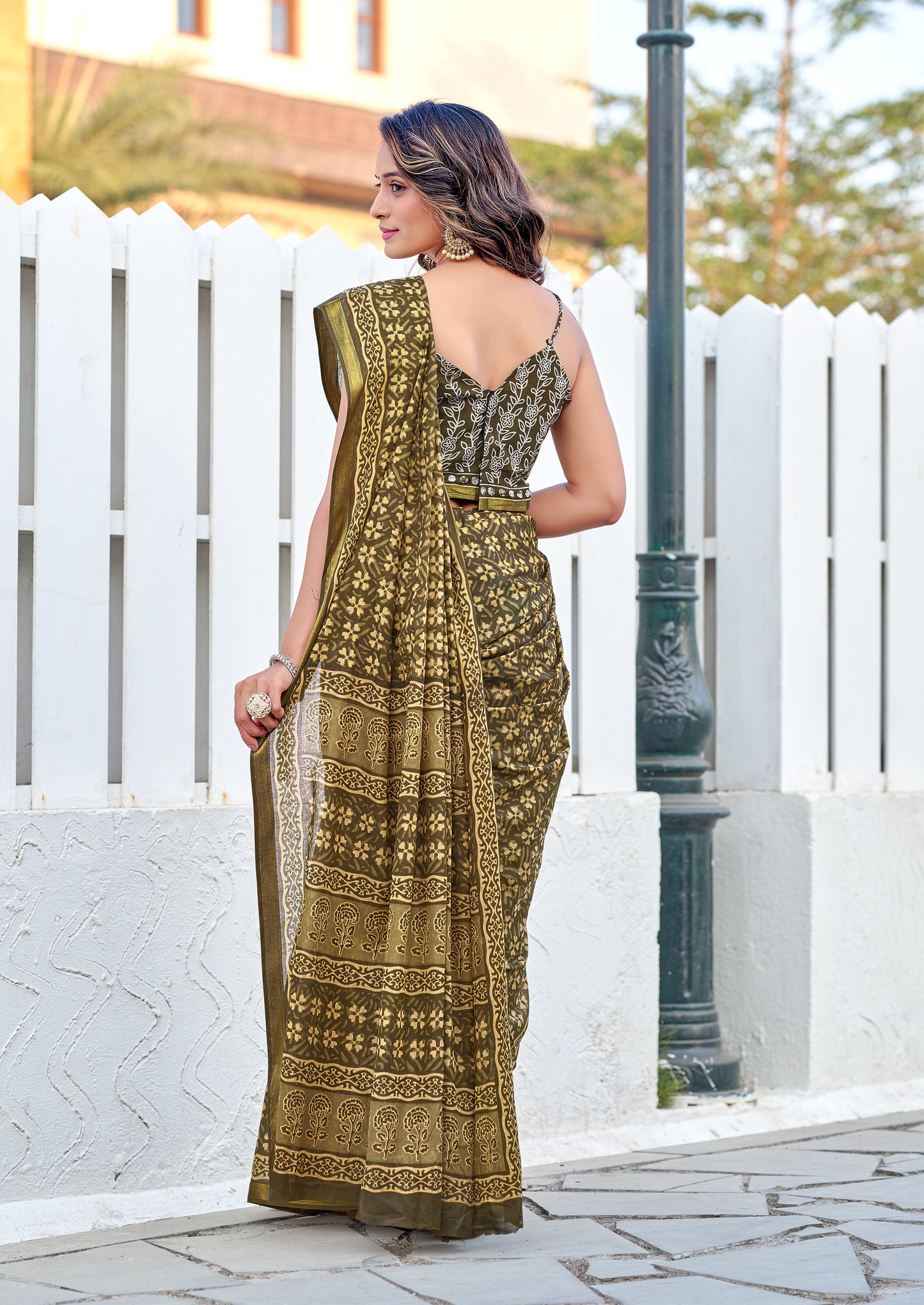 Beautifu Zari Border Bagru Ikat Hand Print Cotton mulmul sarees with blouse Piece