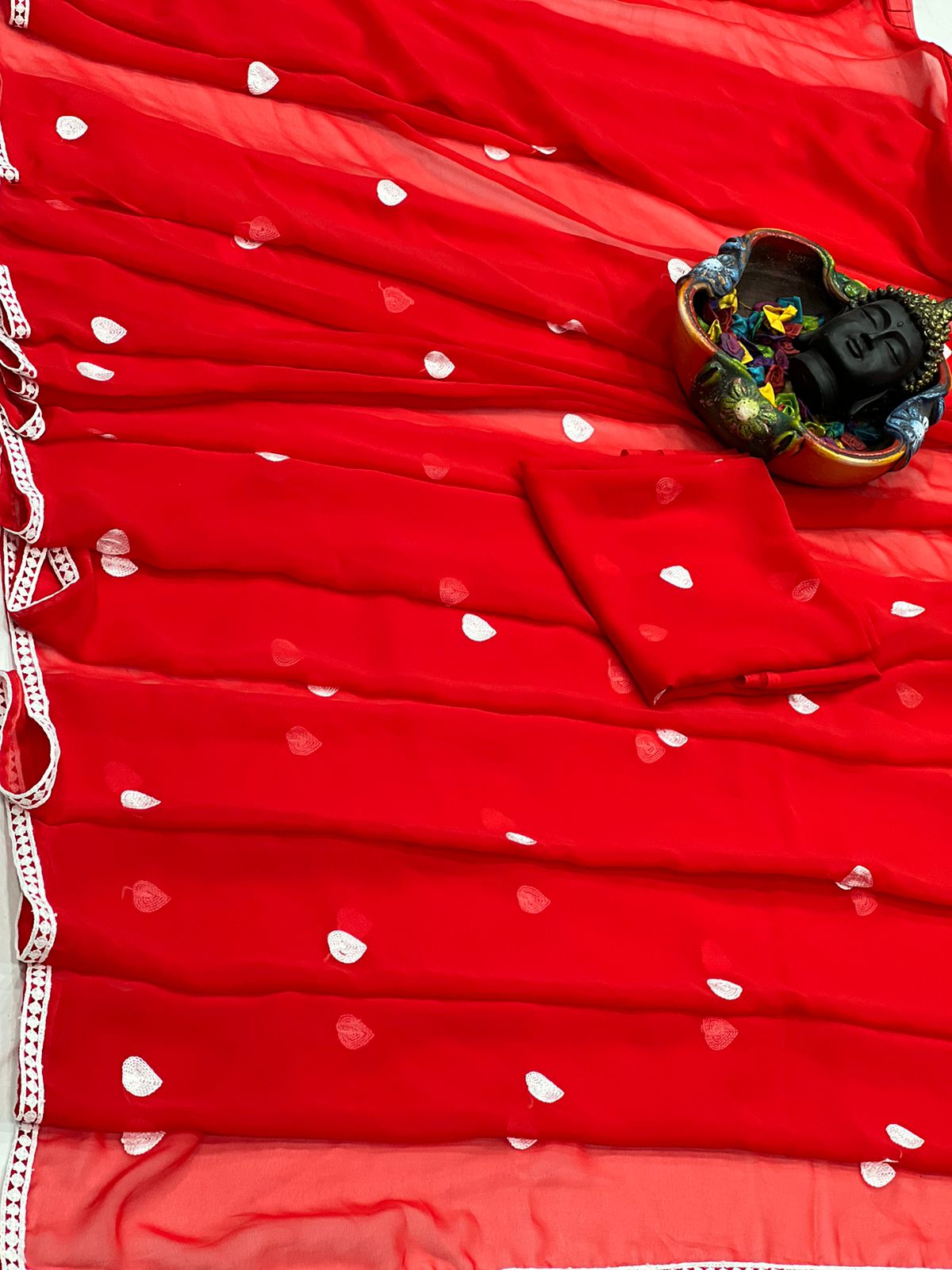 Launching A Beautiful Saree In READY TO WEAR Concept In Ur Wardrobe