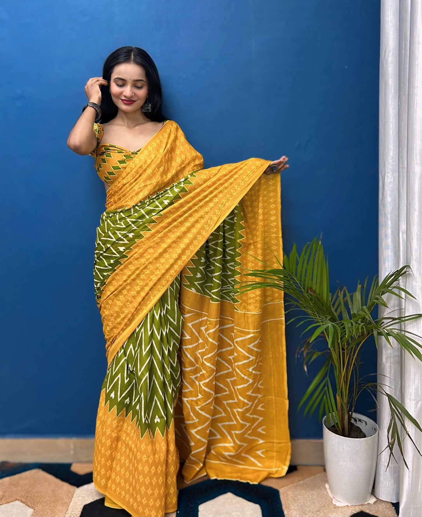 Handicraft Women's Ikat Pure soft Cotton Saree With Blouse Piece