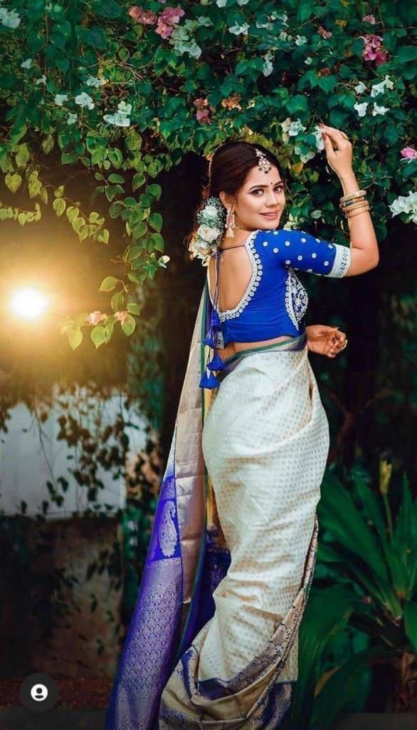 Ethinic Pocket Royal Look Soft Silk Jacquard Zari Weaving Saree.
