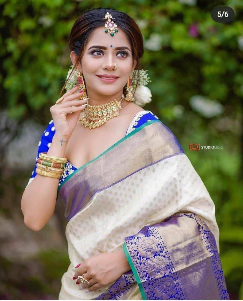 Ethinic Pocket Royal Look Soft Silk Jacquard Zari Weaving Saree.