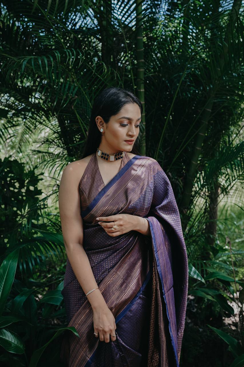 Banarasi zari woven SOFT LICHI SILK SAREE