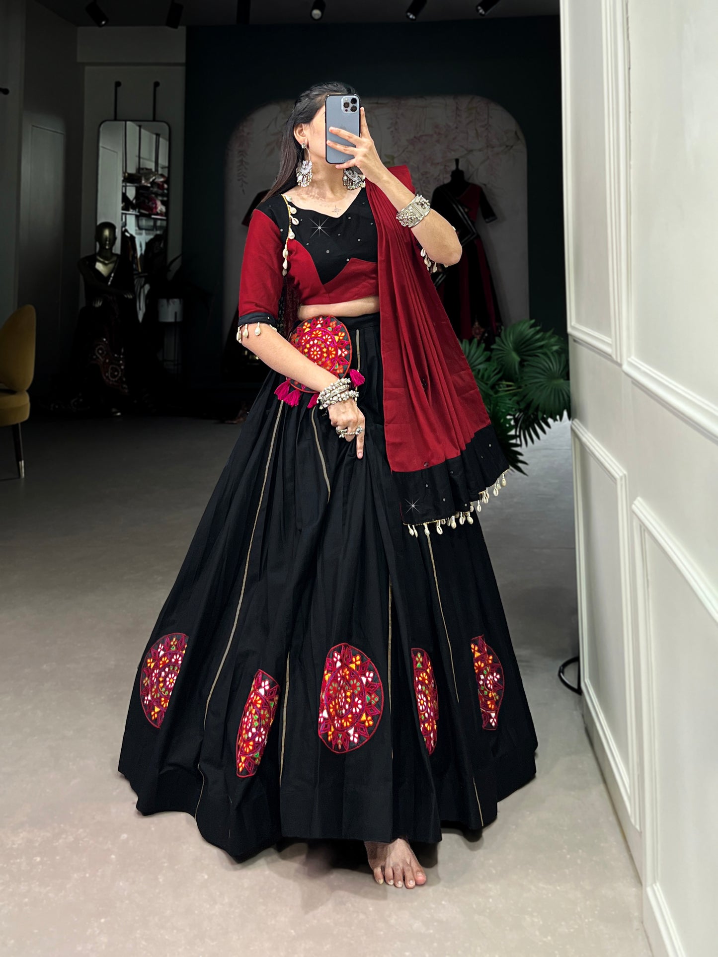 PLAIN AND GAMTHI PATCH WORK WITH GOTA PATI NAVARATRI COLLECTION LEHNGA CHOLI