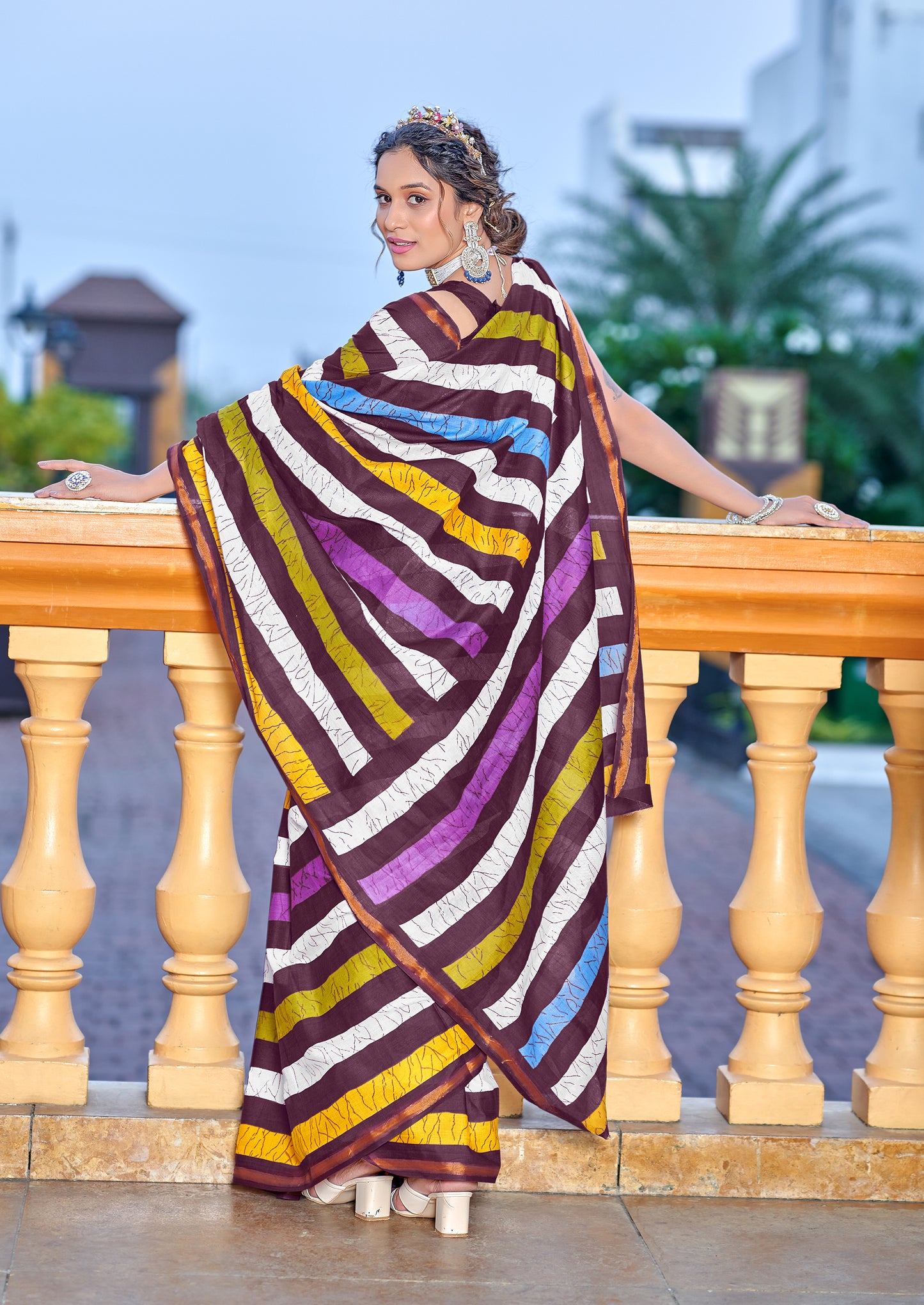 Beautifu Zari Border Bagru Ikat Hand Print Cotton mulmul sarees with blouse Piece