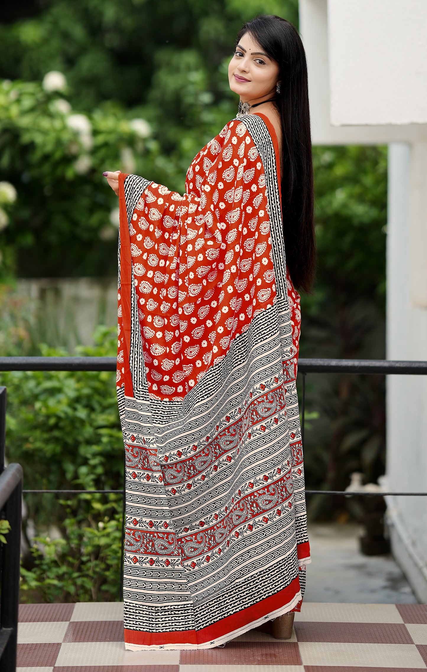 Handicraft Ladies Ikat Block Print Pure soft Cotton Sari With Blouse Piece