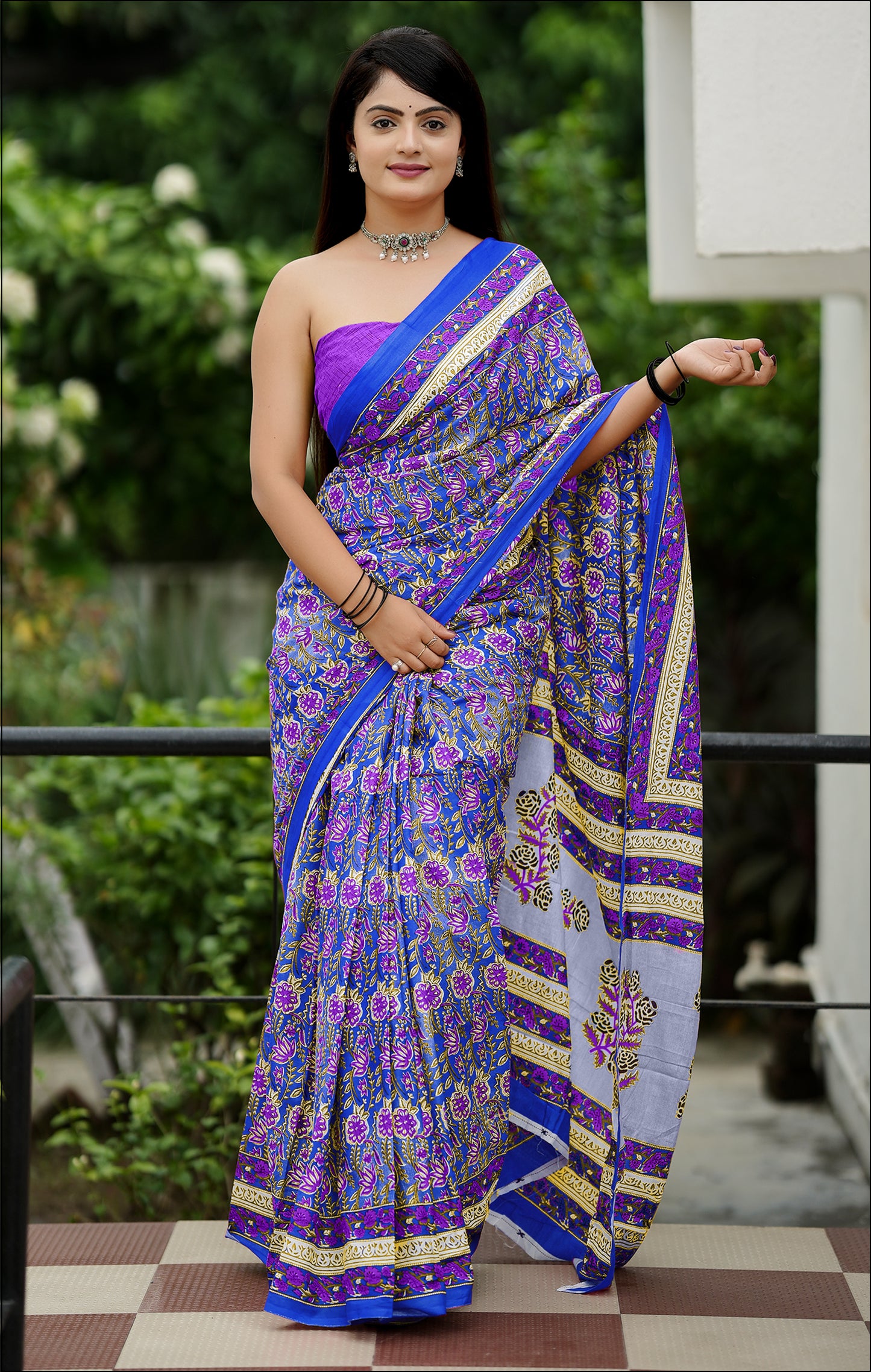 Handicraft Ladies Ikat Block Print Pure soft Cotton Sari With Blouse Piece