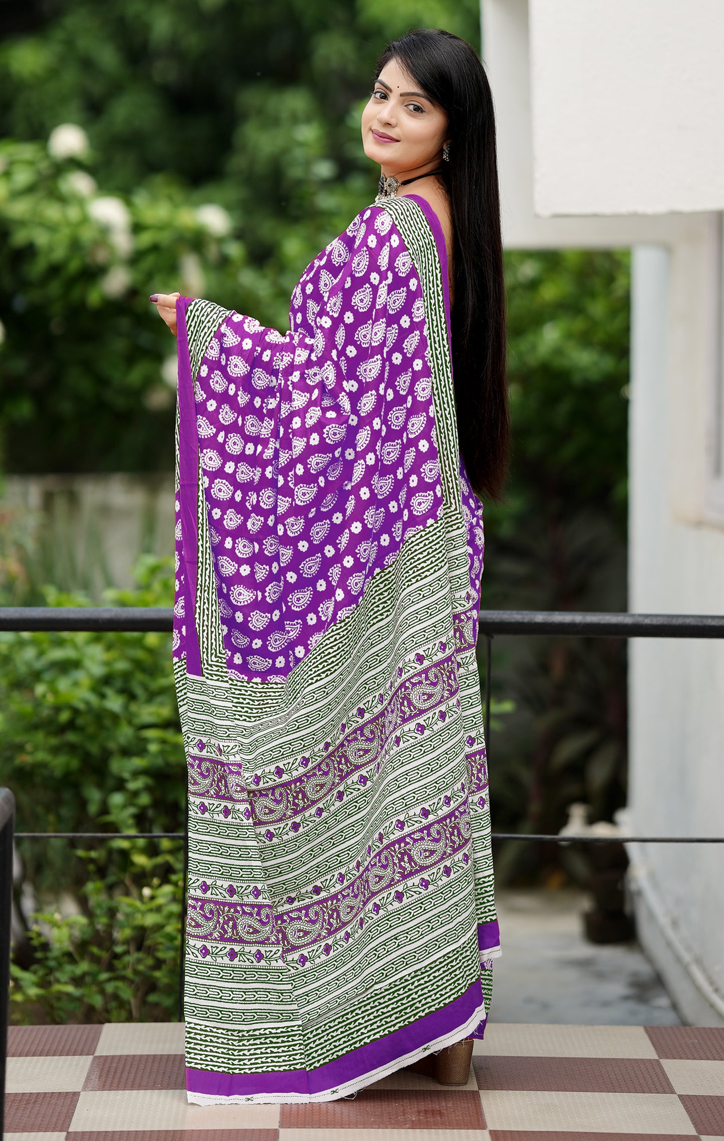 Handicraft Ladies Ikat Block Print Pure soft Cotton Sari With Blouse Piece