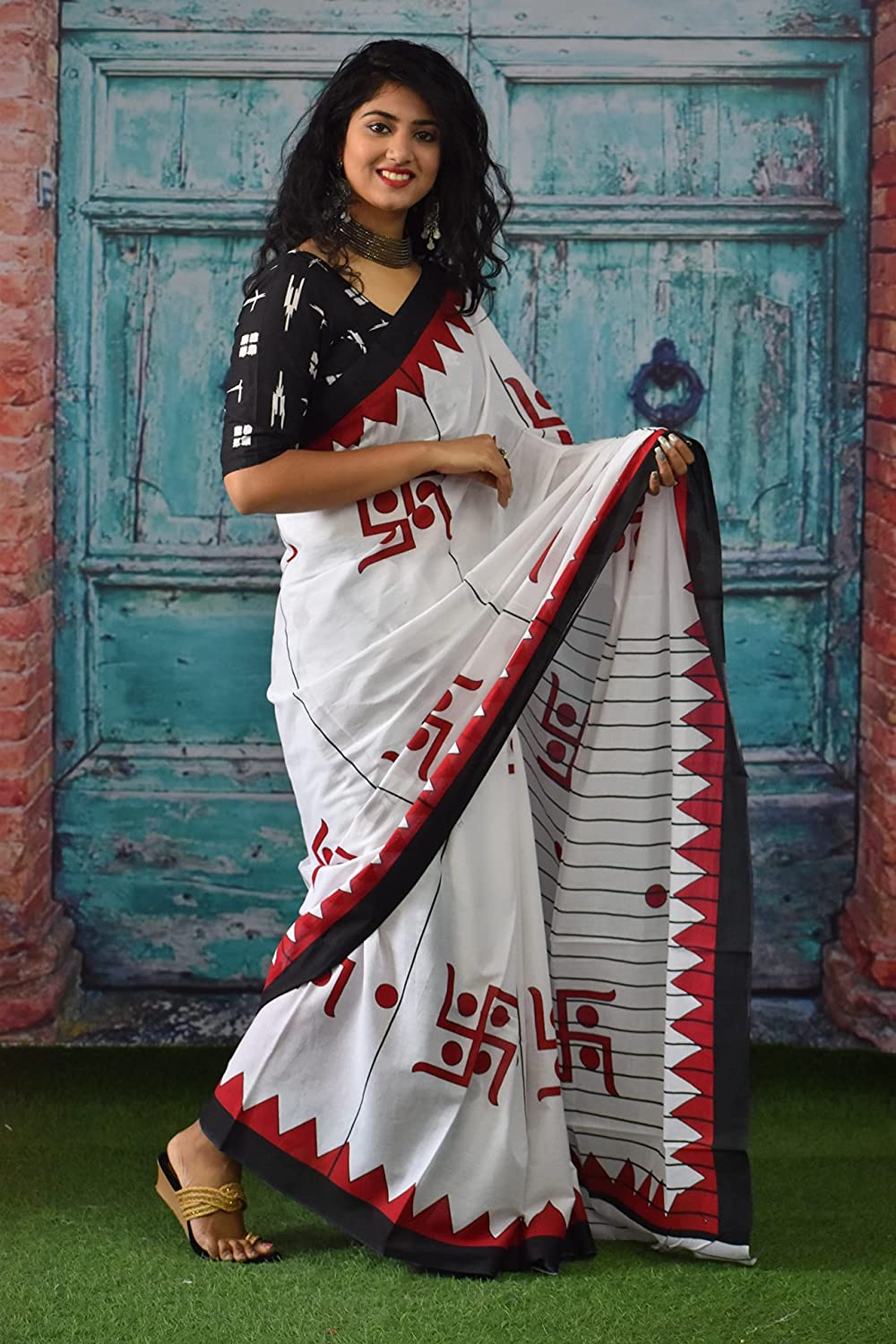 Handicraft Ladies Ikat Pure soft Cotton Sari With Blouse Piece Sathiya