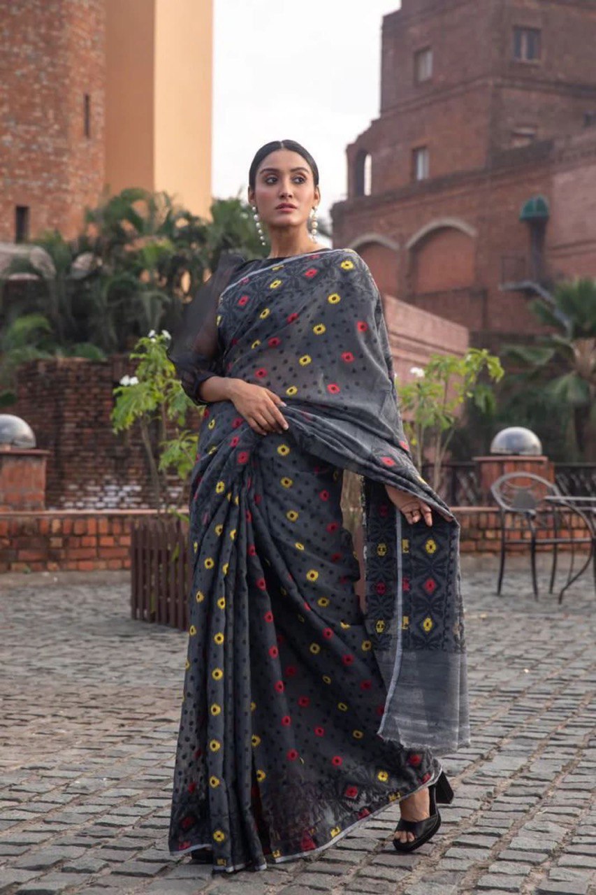 Women's Kanjivaram Banarasi Soft Cotton Silk  Woven Saree With Blouse piece
